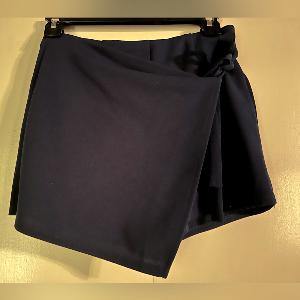 Navy skort